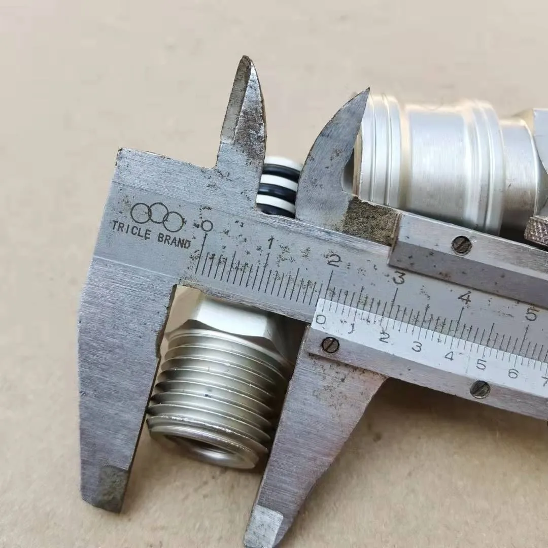 pneumatic tools and joints universal joint anti-winding universal rotary joint 4 points