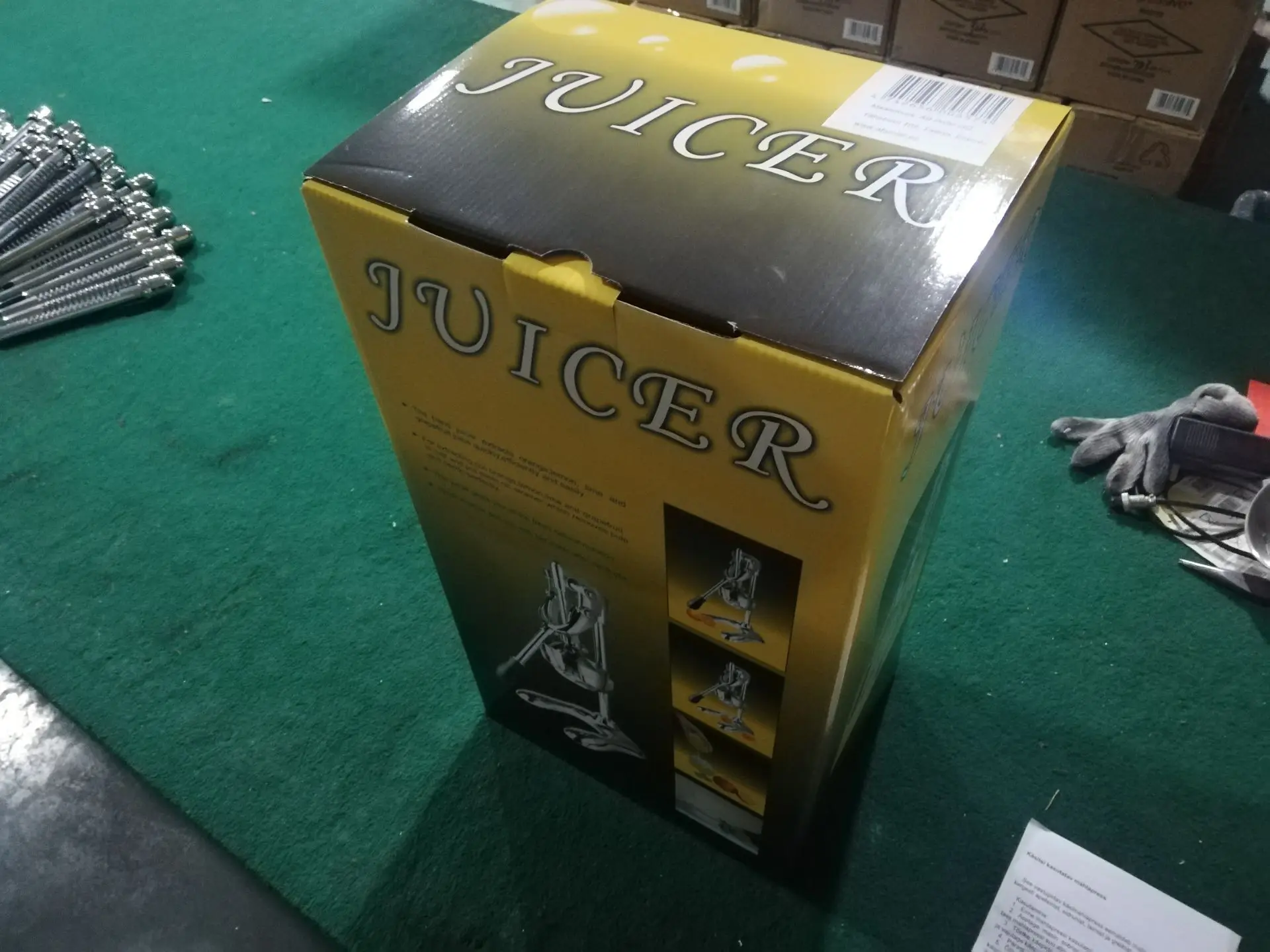 HAND JUICER PRESS 01 (5).jpg