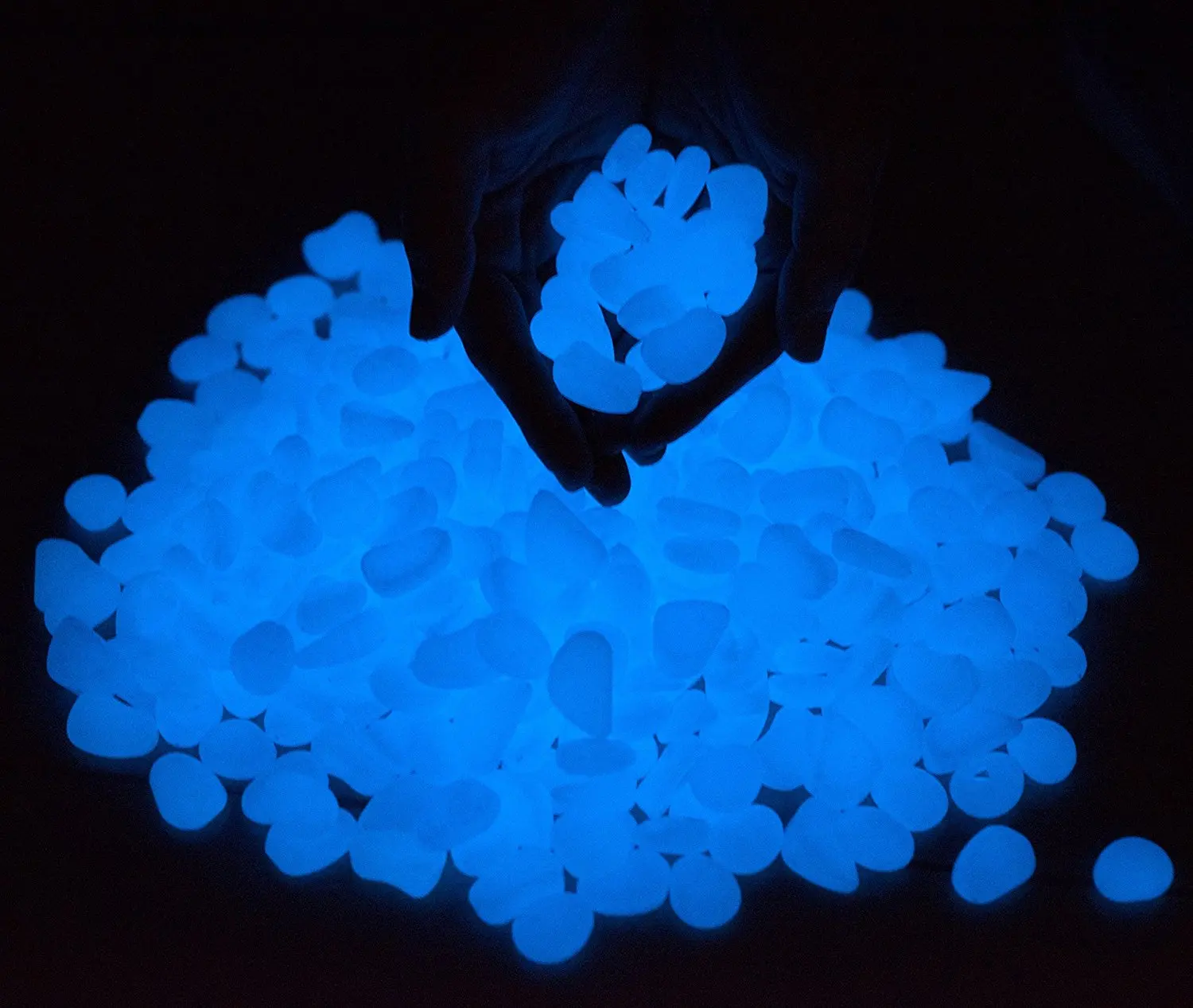 High Bright 100 Pcs bar Aquarium Ornaments Luminous Glow in the Dark Paving Stones Pebbles for Fish tank Vase Garden Walkways