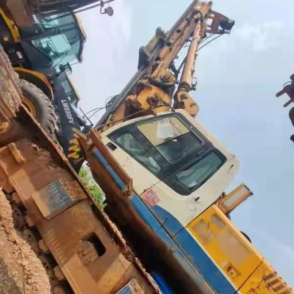 2008 year model Bauer BG25c Pile Bauer BG25c  BG15 BG22C  BS50 Soilmec R-516 R-622 R-625 SR65 SR70 Hydraulic drilling rig