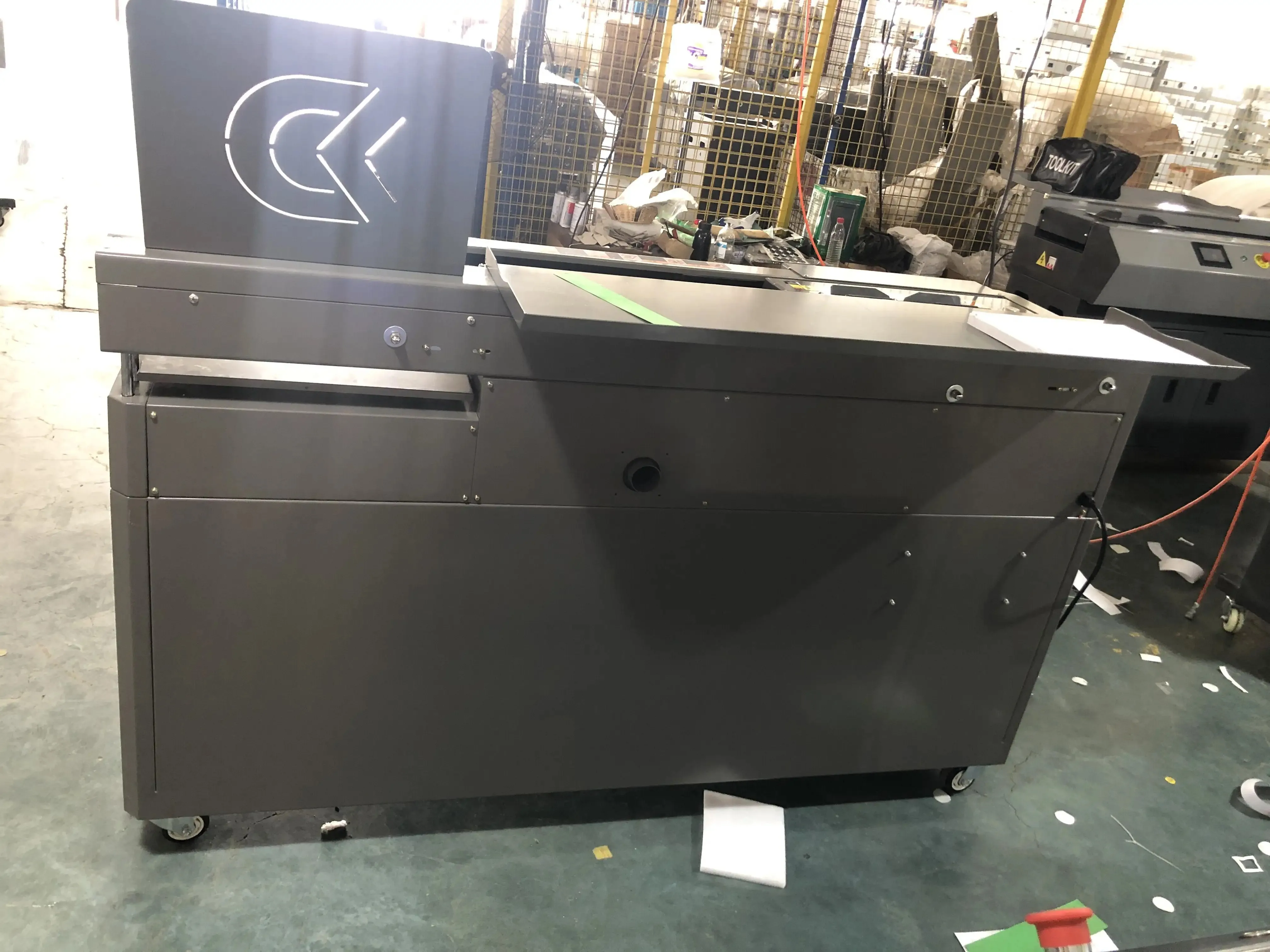 FRONT A3 Side Glue Hot Melt Glue Perfect Binder Machine with CE C80