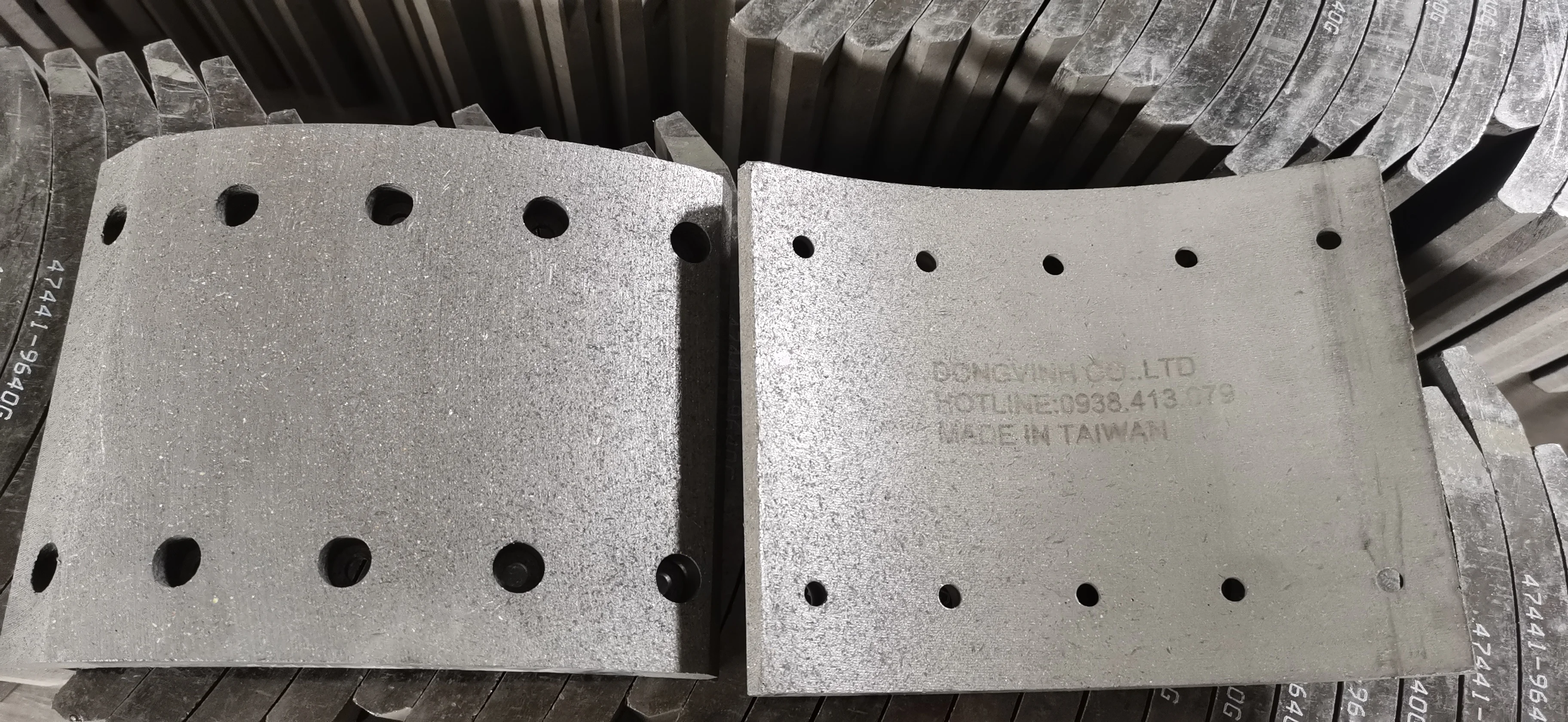 Truck Parts Brake Lining Hino   Material Brake Shoe Lining 47441-9640G  Truck  BRAKE SHOE MK428356 JAPANESE