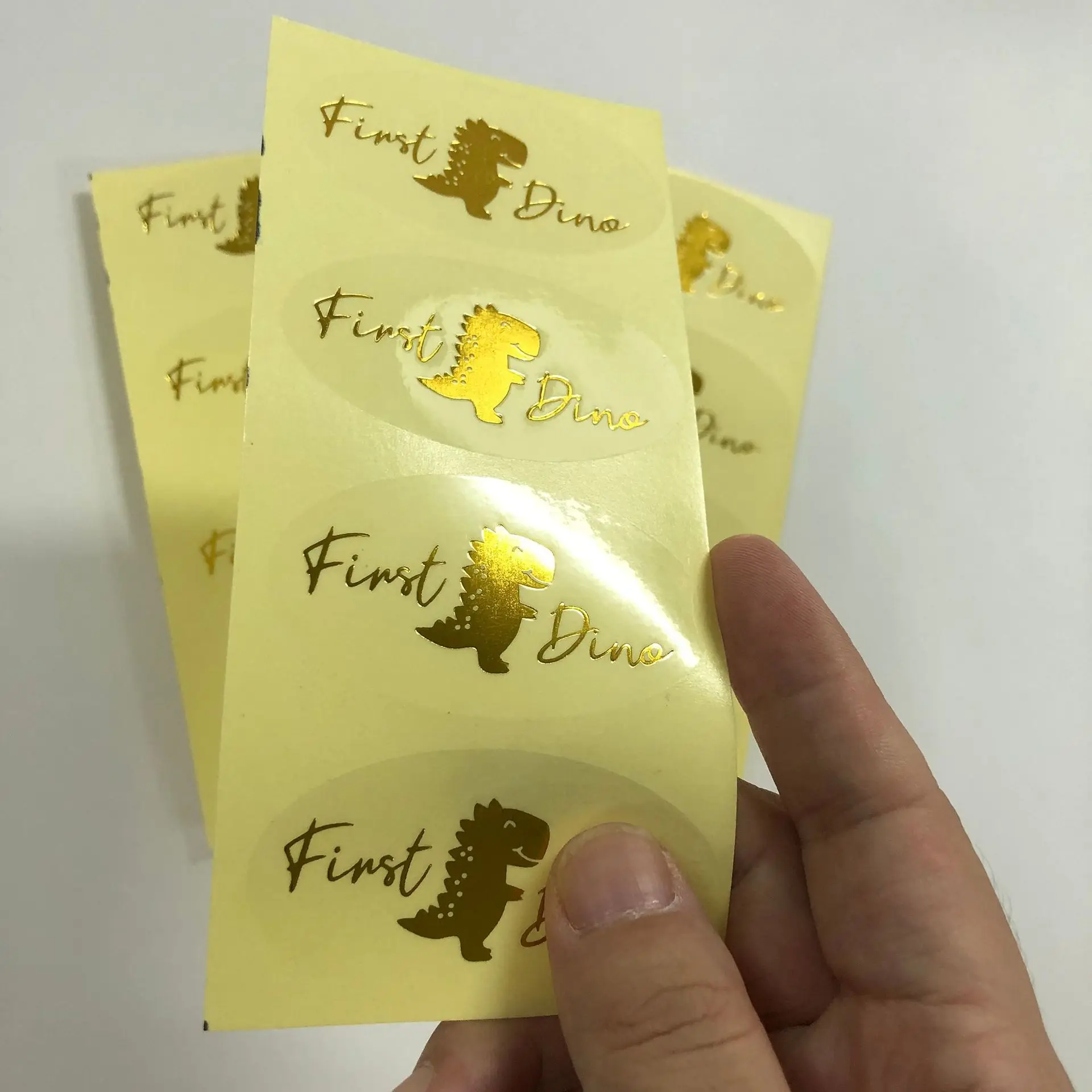 Custom Logo Printed Roll Blue Adhesive Paper Gold Stamping Round Thank You Seal Label Stickers for Packaging
