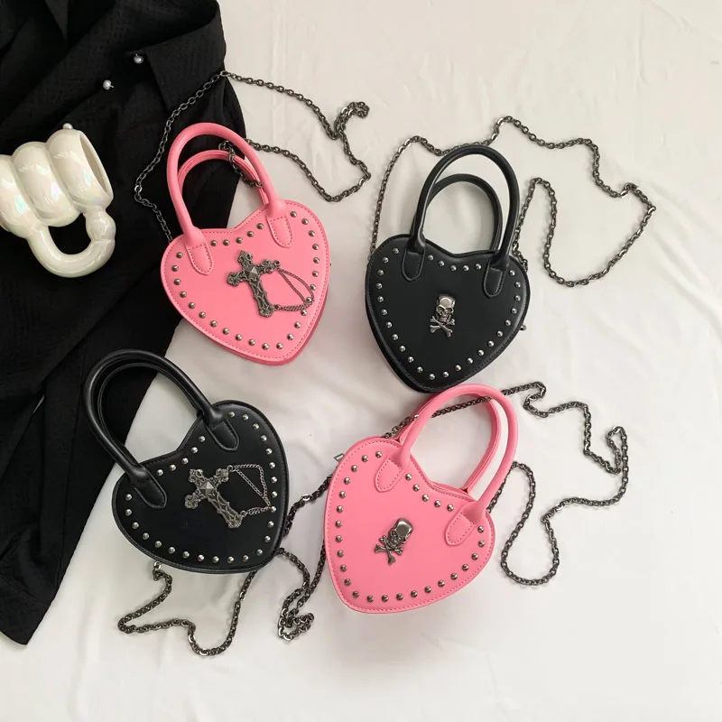 Gothic Fashion Stylish Handbag Y2K Heart Shaped Bag Chain Shoulder Punk Studded Crossbody Bag for Women