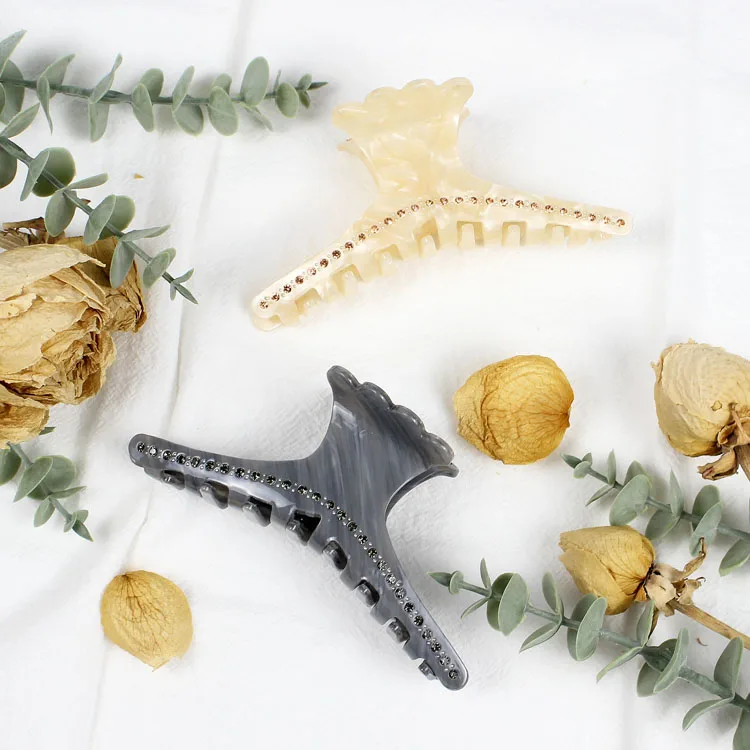 YIYI Factory price gold contour line sky blue glitter hair claw lovely butterfly fairy solid color hair clips acetate material