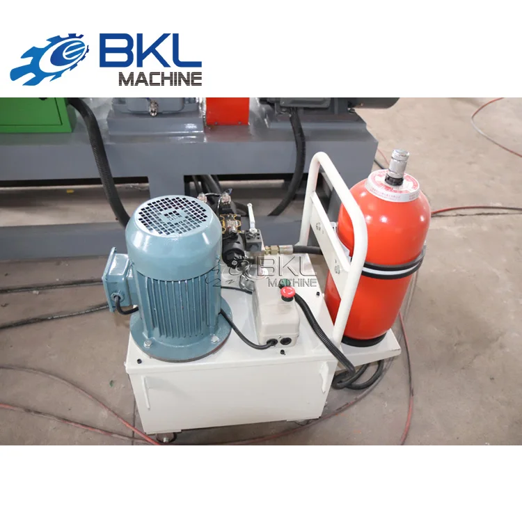 Рециркуляция отходов пластика, машина для гранулирования/линия гранулирования твердого пластика