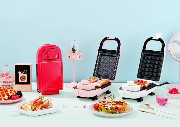 Multi-functional Household Breakfast Kitchen Electric Toster Grill 3-in-1 OEM Sandwich Waffle Maker