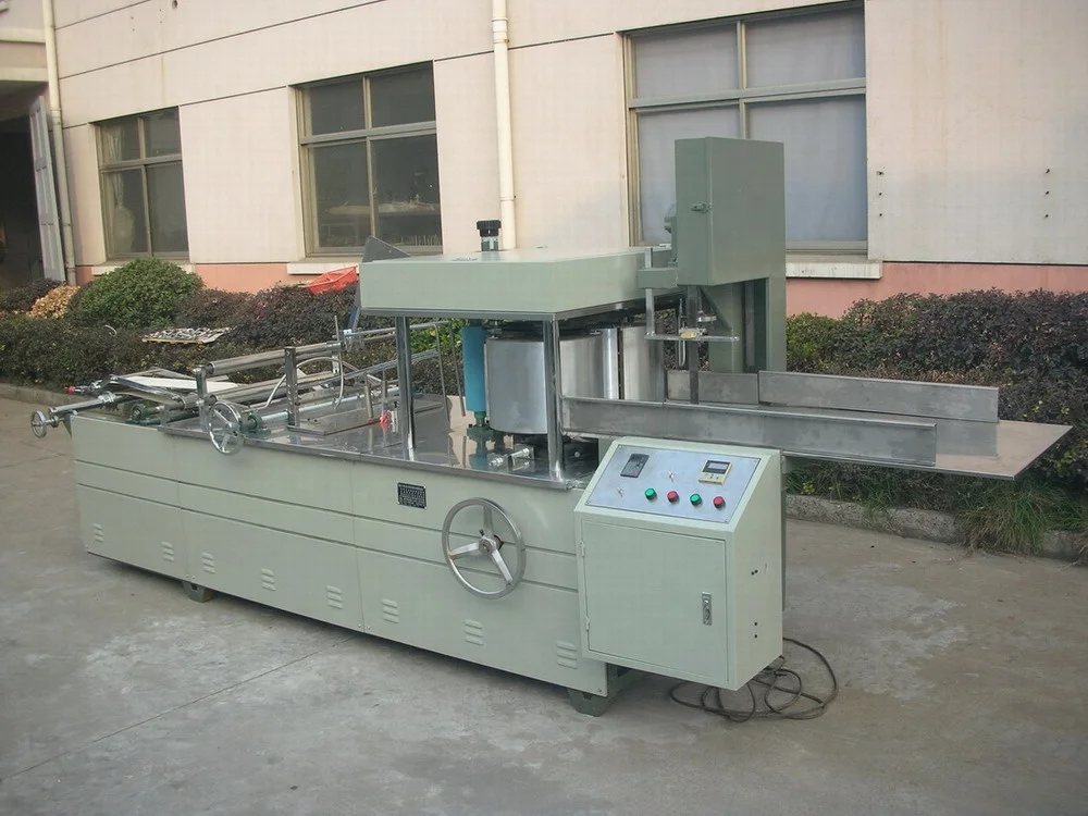 
ZL-F(600) Automatic nonwoven folding & cutting machine 
