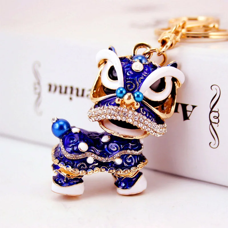 KC032 New Fashion Style Chinese Creative Alloy Pendant Crystal Lion Charming Keychain