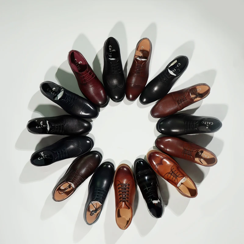 Wholesale embossed Leather 7 cm elevator shoes Classical style men Height increasing shoes Business party Dress Shoes Men