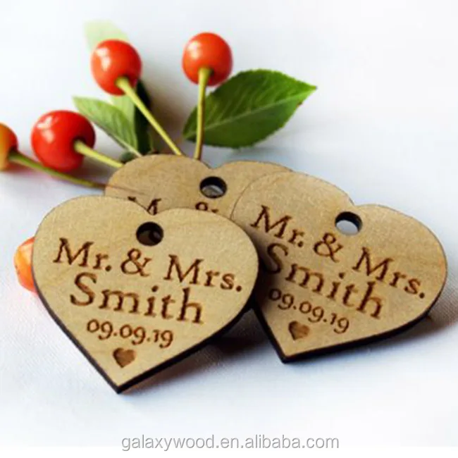Personalised Wooden Save The Date Magnet for wedding souvenir