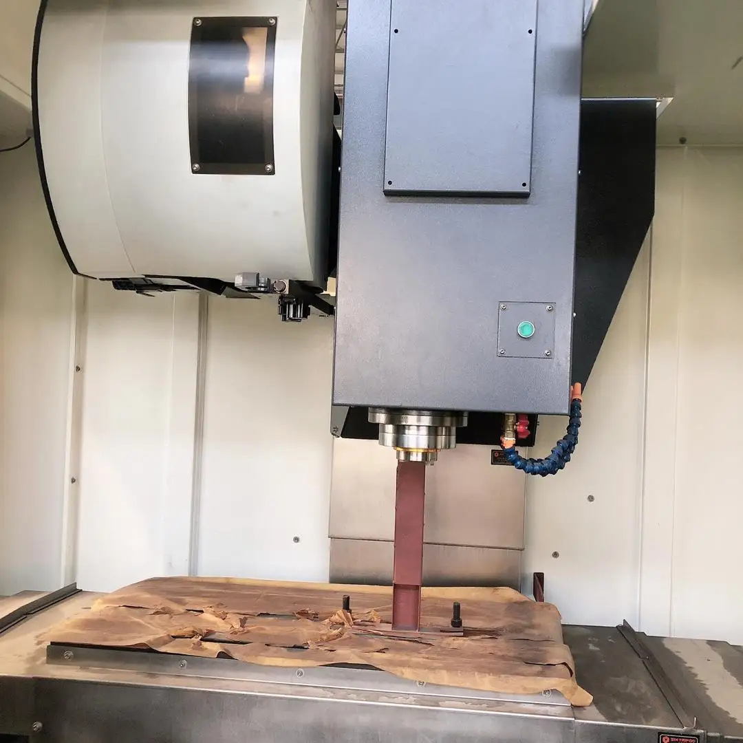 VMC1160 3axis CNC milling vertical machine center with Siemens 828D/FANUC 0i MF