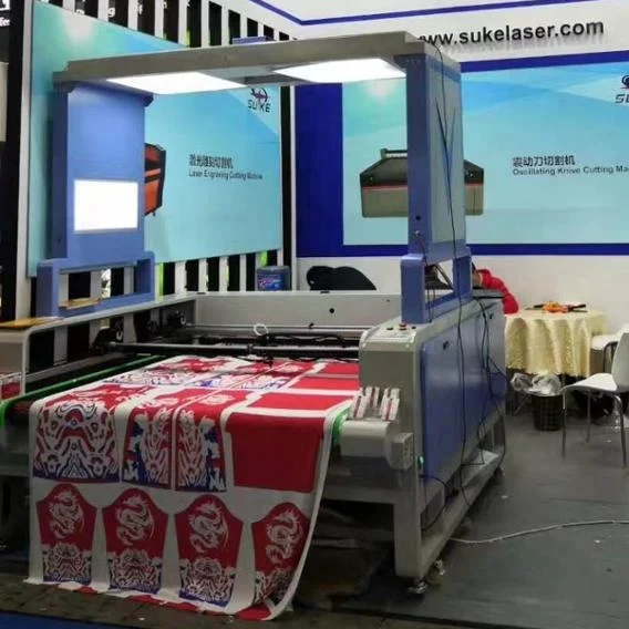 High Productivity Computer Fabric Laser Cutting Machine with Projector and Roller SK1810