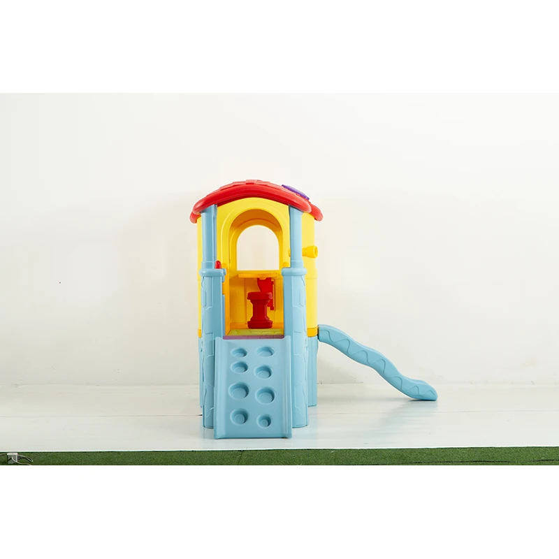 Дешевый маленький и красивый детский сад Крытый игровой домик красочный пластиковый открытый