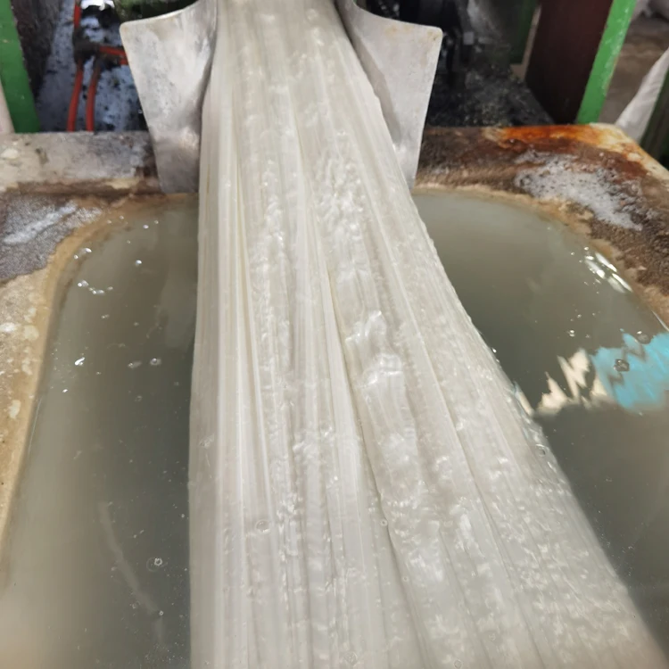 
Widely Used Raw White Viscose Rayon Carbon Fiber Tow For Flock 