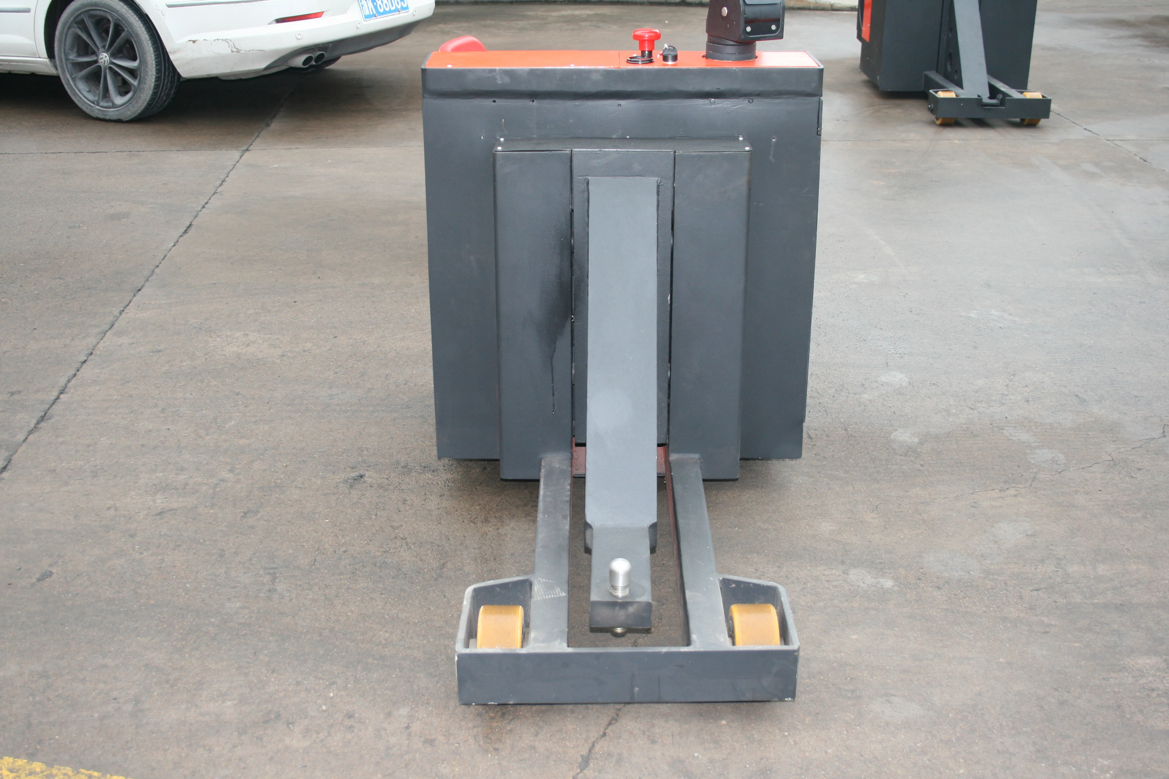 2.5 T forklift electric tractor truck