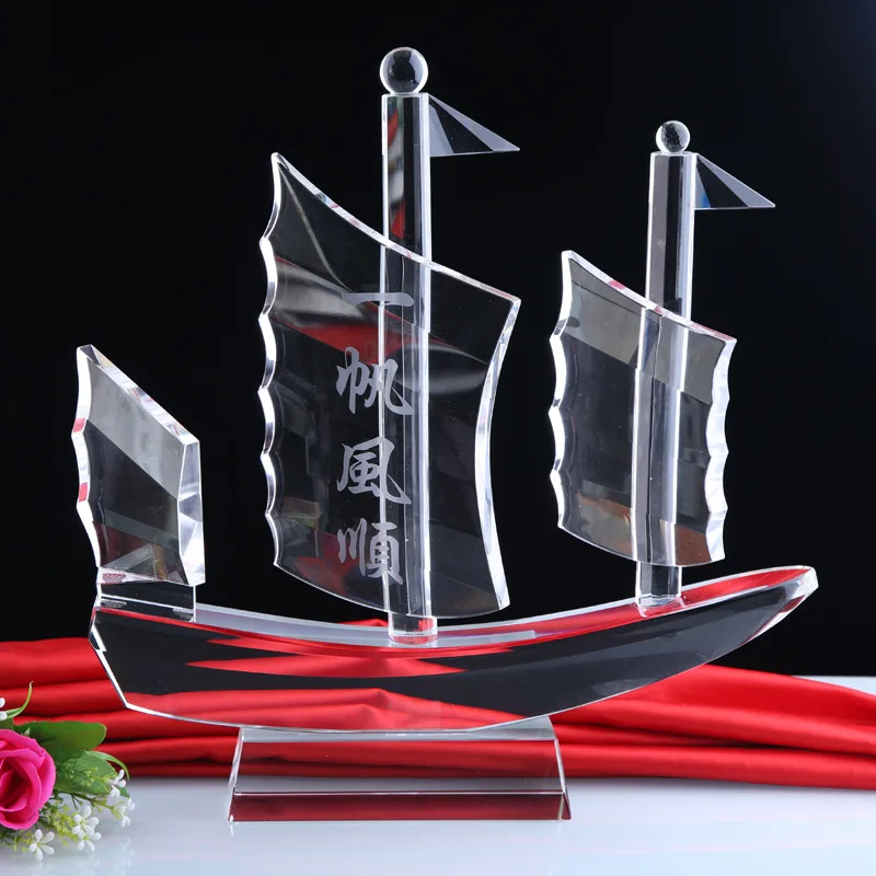 Home decoration clear crystal sailing boat figurine,antique model sailing boat,decorative glass boats