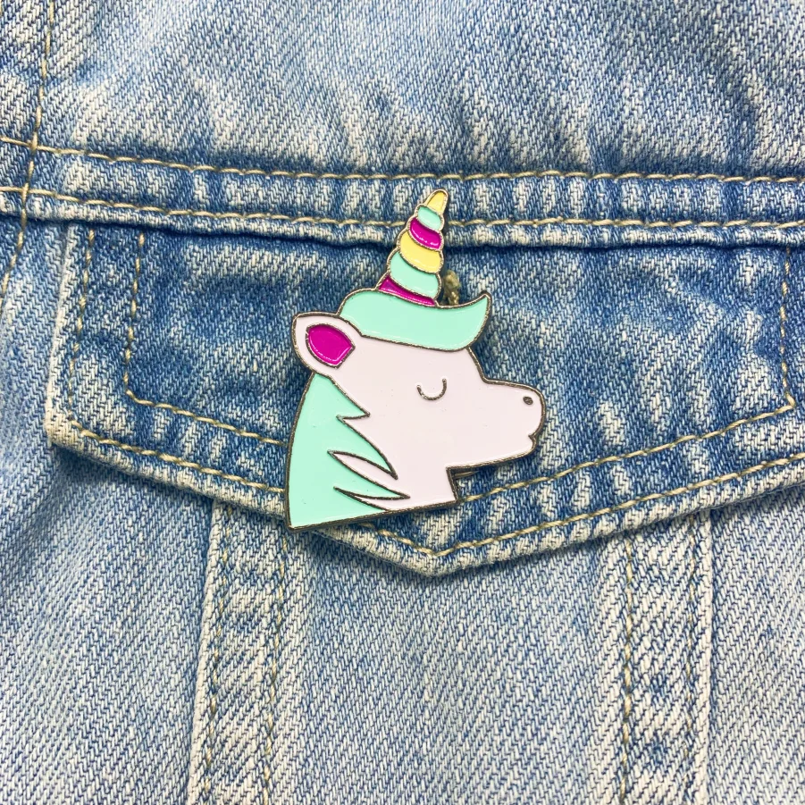 Cute Unicorn Soft Enamel Pin 3D Engraved Black Nickle High Polished Custom Enamel Lapel Pin