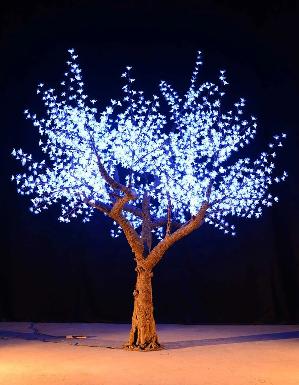 2021 new outdoor led garden decorative tree light