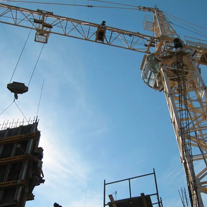 QTZ6510 tower crane with span of 60m operates efficiently and has high cost performance