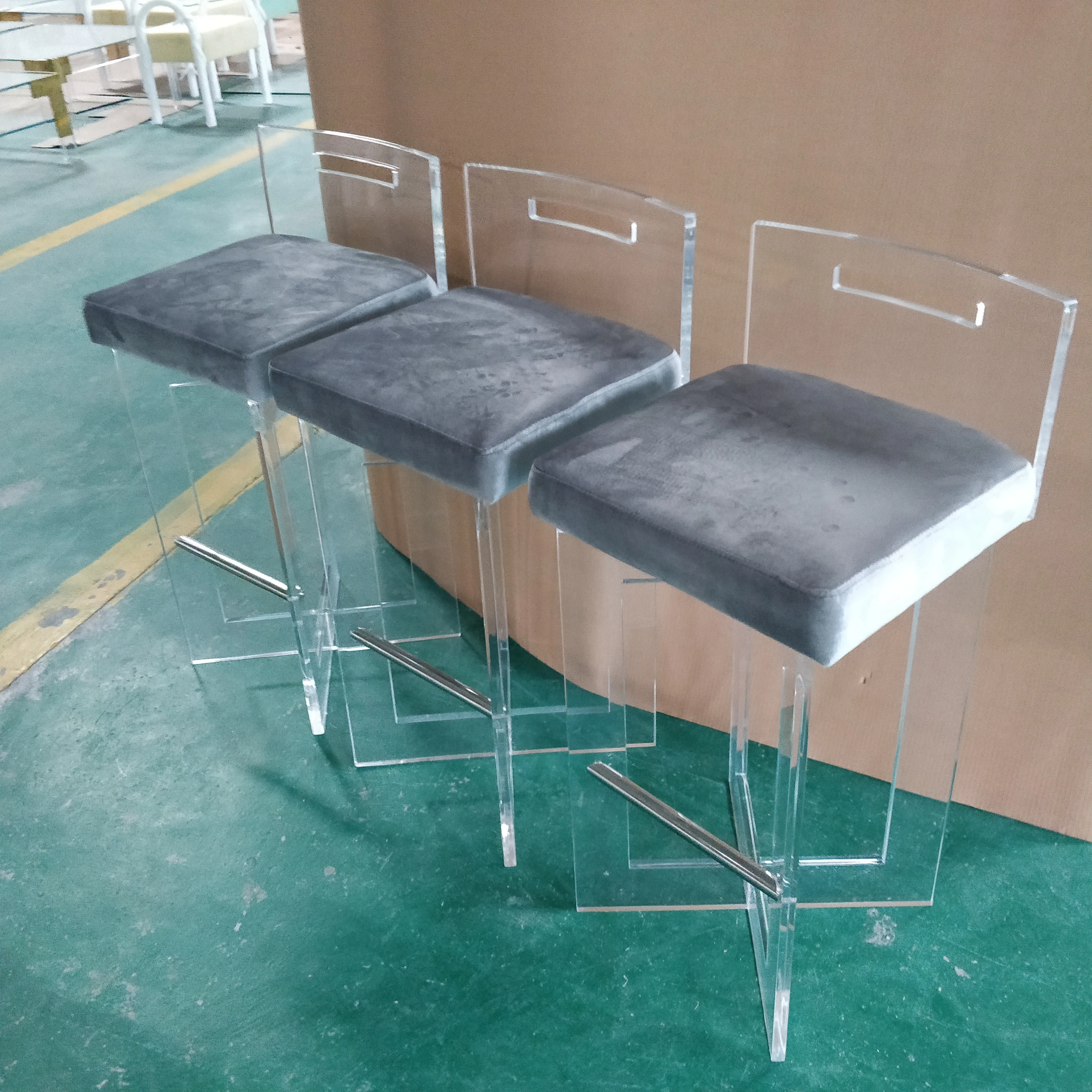 Factory Price OEM ODM Modern Design Cross Stool Transparent Acrylic High Bar Stool Chair with brass metal