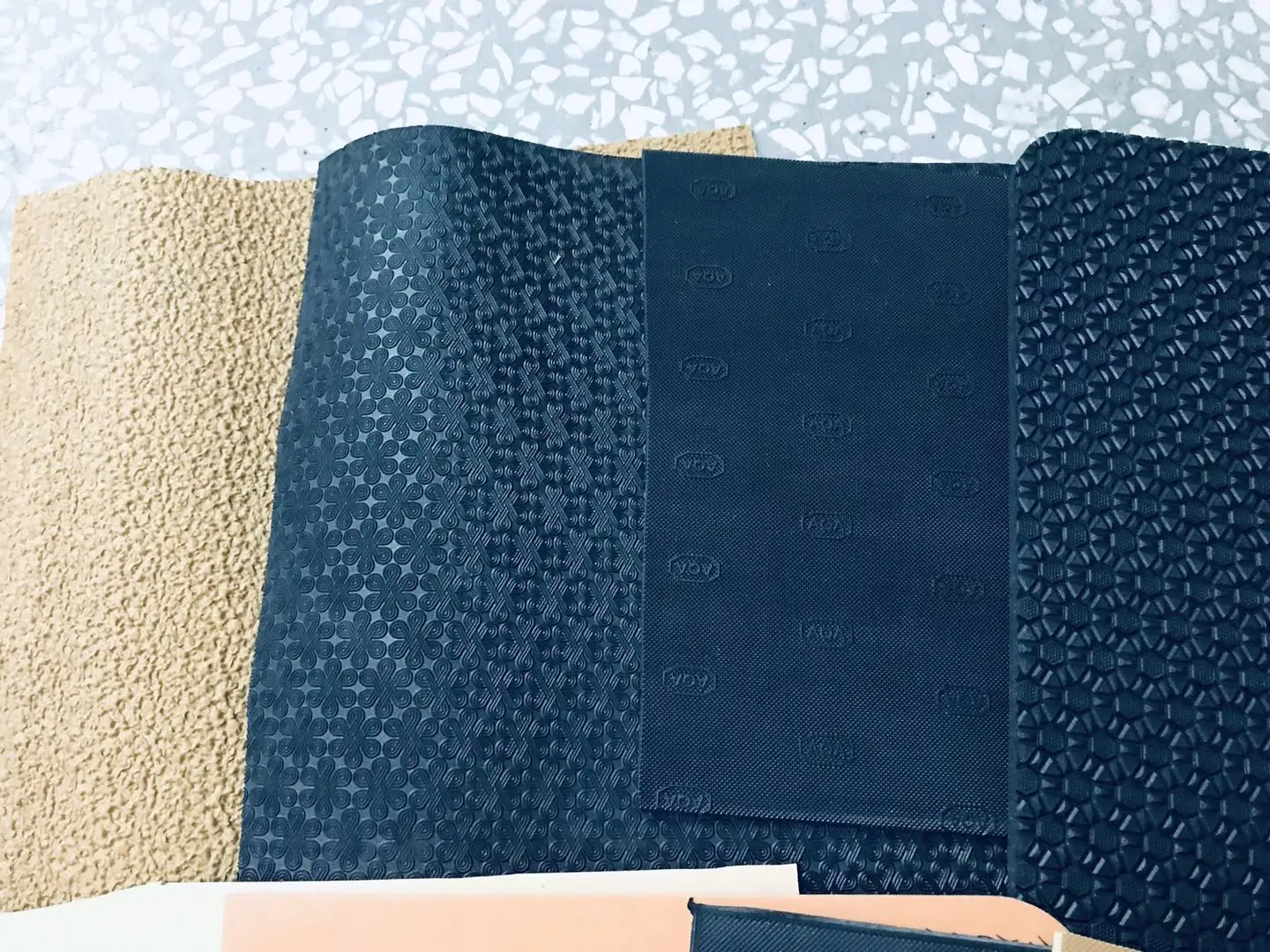 RUBBER SHEET  SILICONE RUBBER SHEET DIAMOND PATTERN SHEET FOR MAKING SHOES