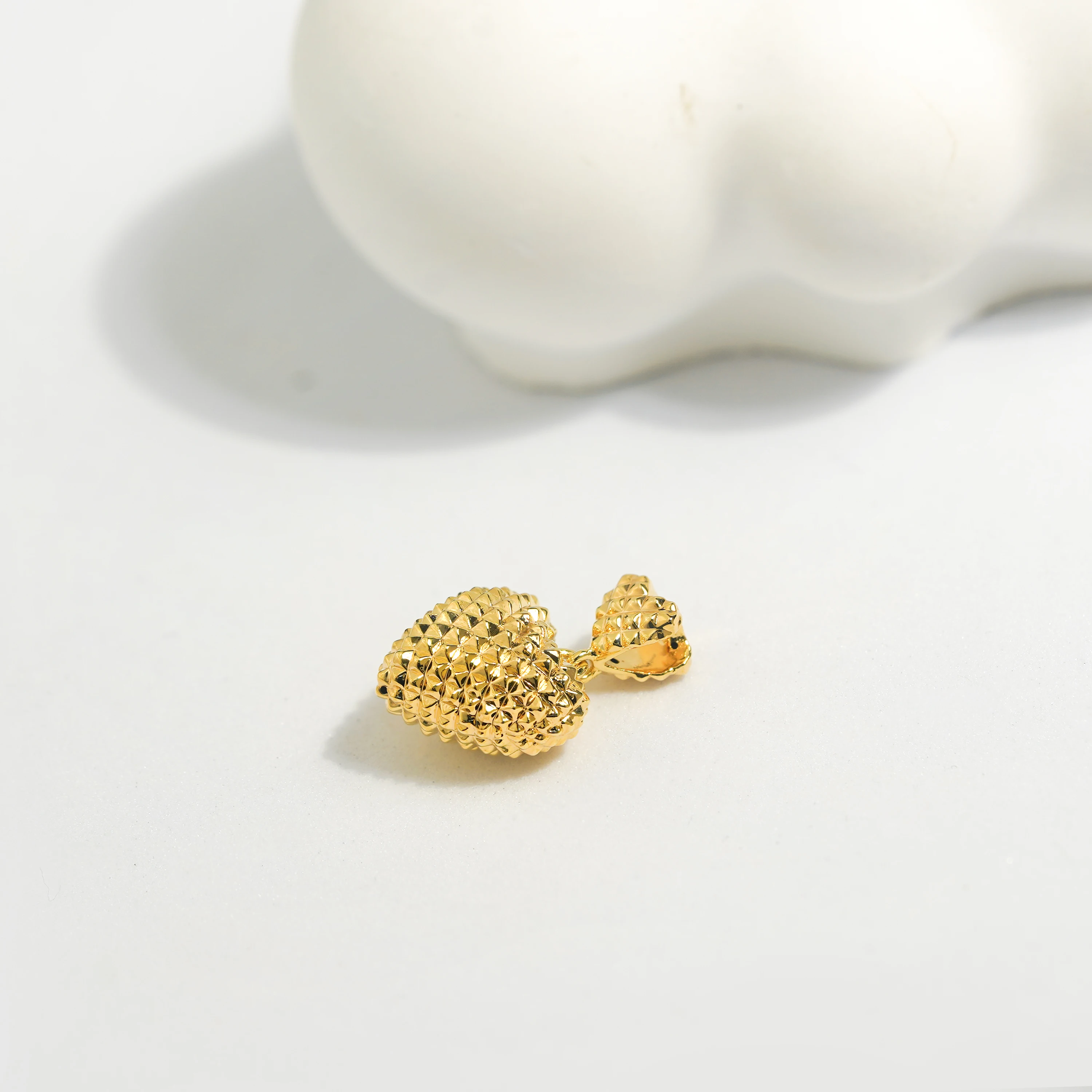 PCX Jewelry Real 18k Gold Necklace Pendant OEM Wholesale No Fade 18k Gold Necklace Two Rhombus Heart Charm Necklace for Women