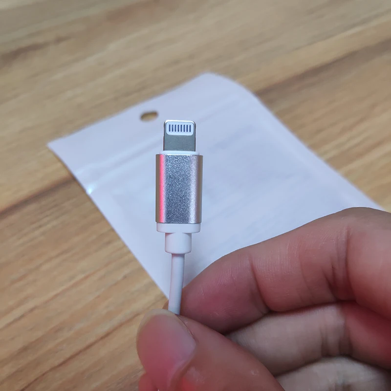 8 см TPE Aux аудио адаптер для iPhone