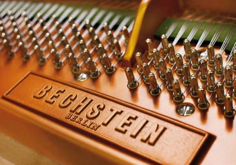 Б/у пианино C.BECHSTEIN из