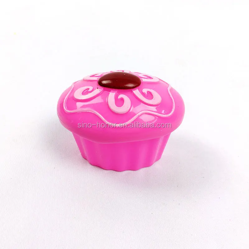 plastic cake-shaped pill box/candy box cake decorating