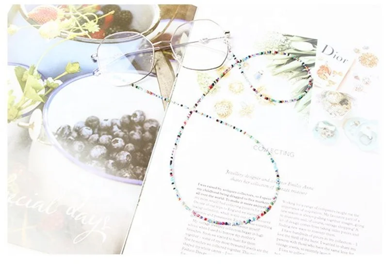  Metal glasses chain with small beads silicone