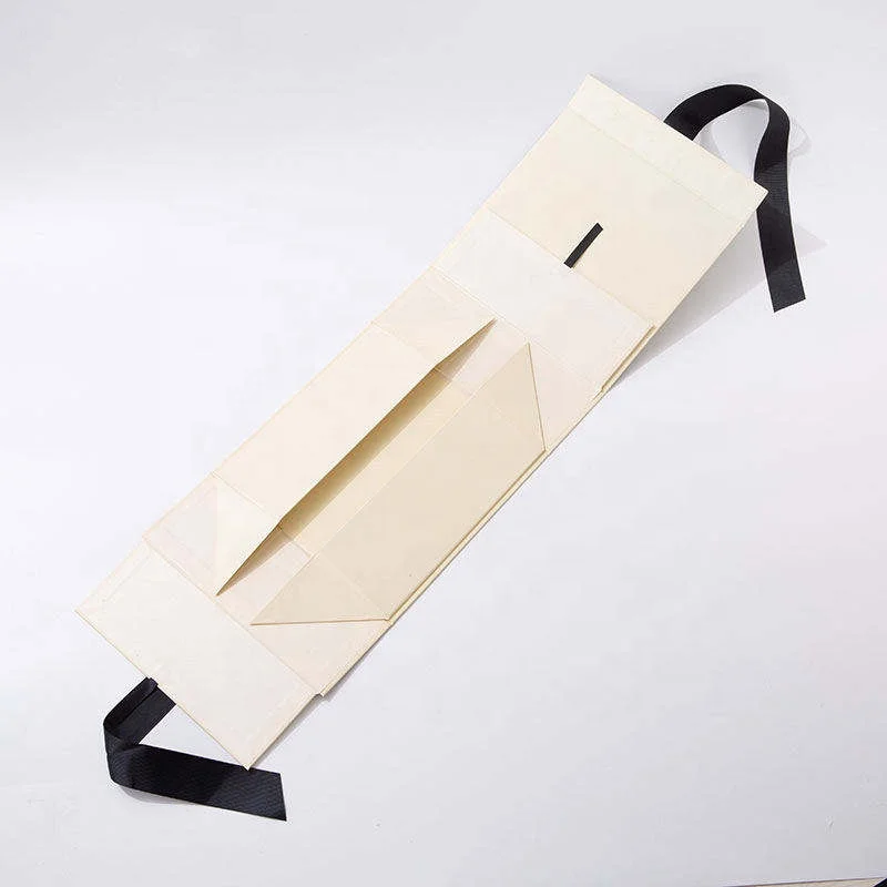 Изготовленная на заказ роскошная упаковка для одежды складная бумажная коробка с магнитной картонной коробкой пальто платье обувь лентой