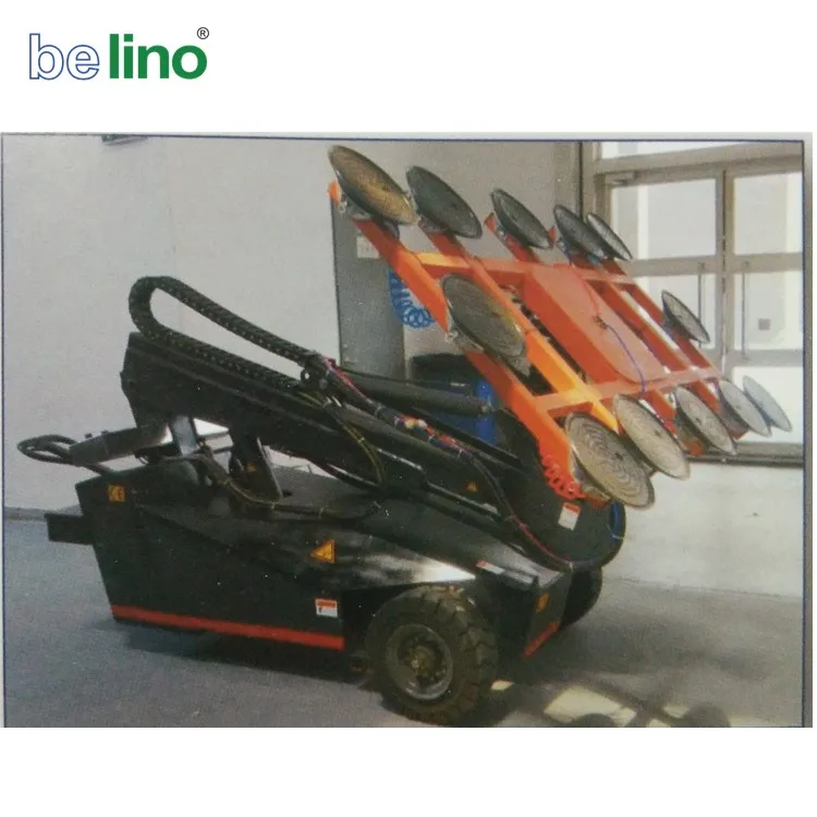 Movable vacuum lifter sucker with wheels for hotel glass wall installation