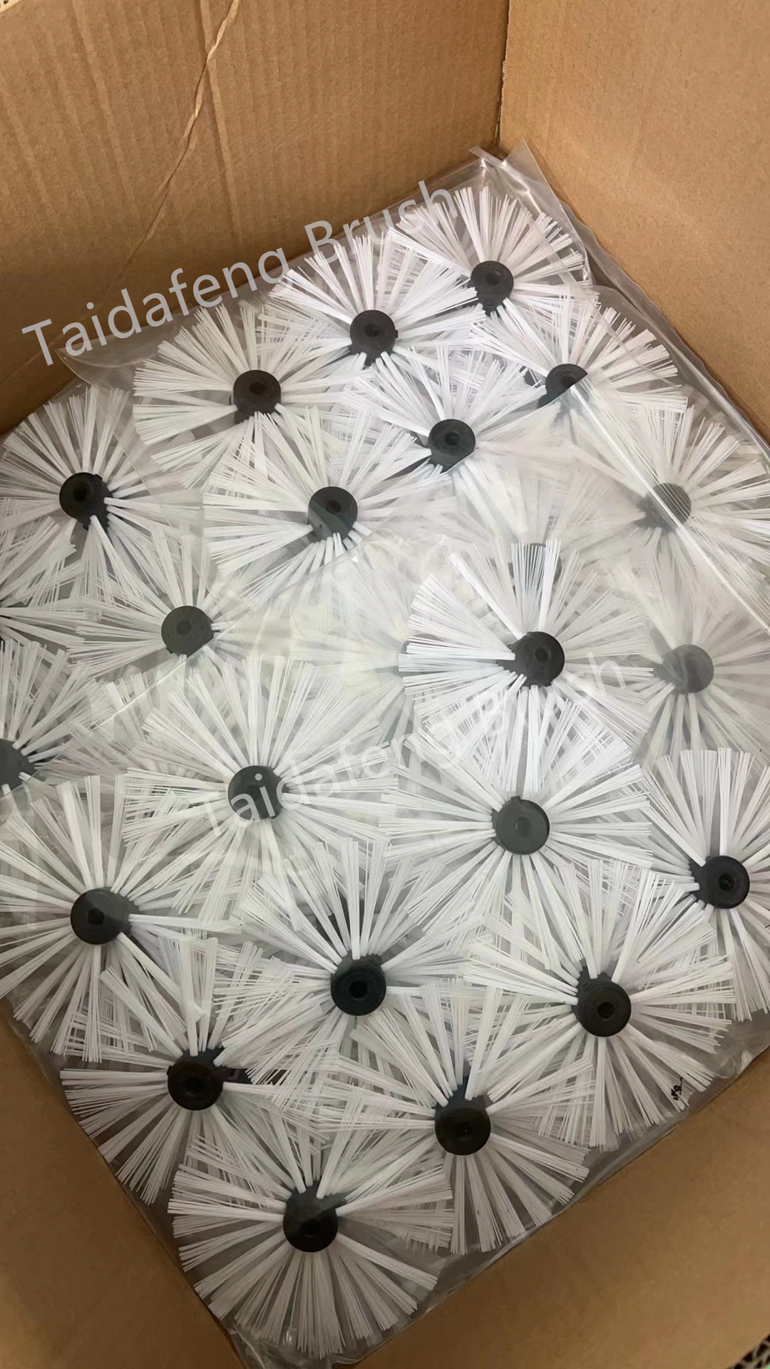 TDF High-quality Small Rotary Coating Brush for Pipes to Spray and Dusting