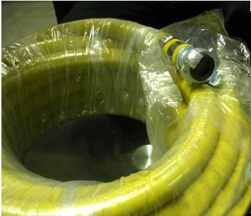 Air hose with hose coupling