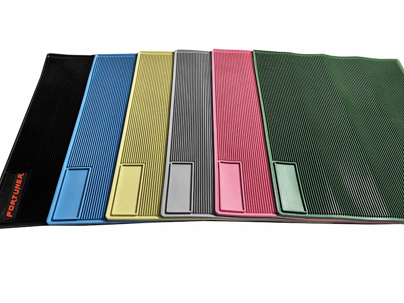 2024 XL 60*75cm Pet Bed Animal Custom-packed Rubber Plastic EVA Silicone Travel Mats Cats Dogs Litter Box Feeding Mat