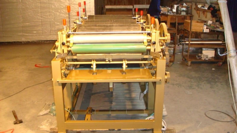 Китайское профессиональное производство Новая автоматическая 4 цвета небольшой флексографские принтеры цилиндр печатной машины для Non сплетенная и сплетенный мешок