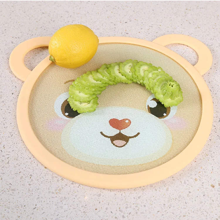 Bear Pattern Tempered Glass Chopping Board Cutting Board with Silicone Ring Food Grade Detachable for Safe Home Kitchen Cutting