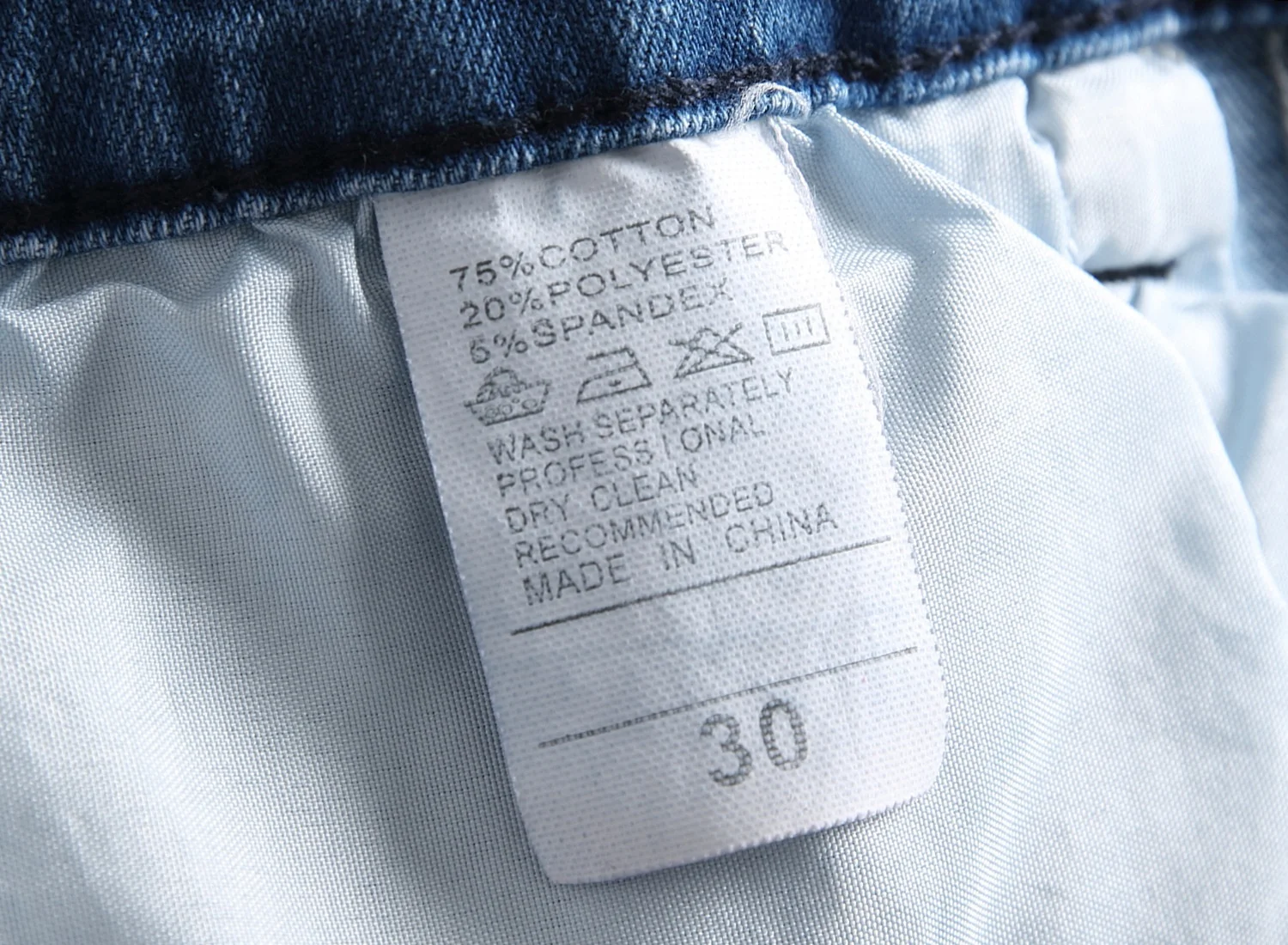 Оптовая продажа с фабрики, прямые продажи новых мужских джинсов, драпированные мужские Узкие повседневные эластичные небольшие мужские джинсы