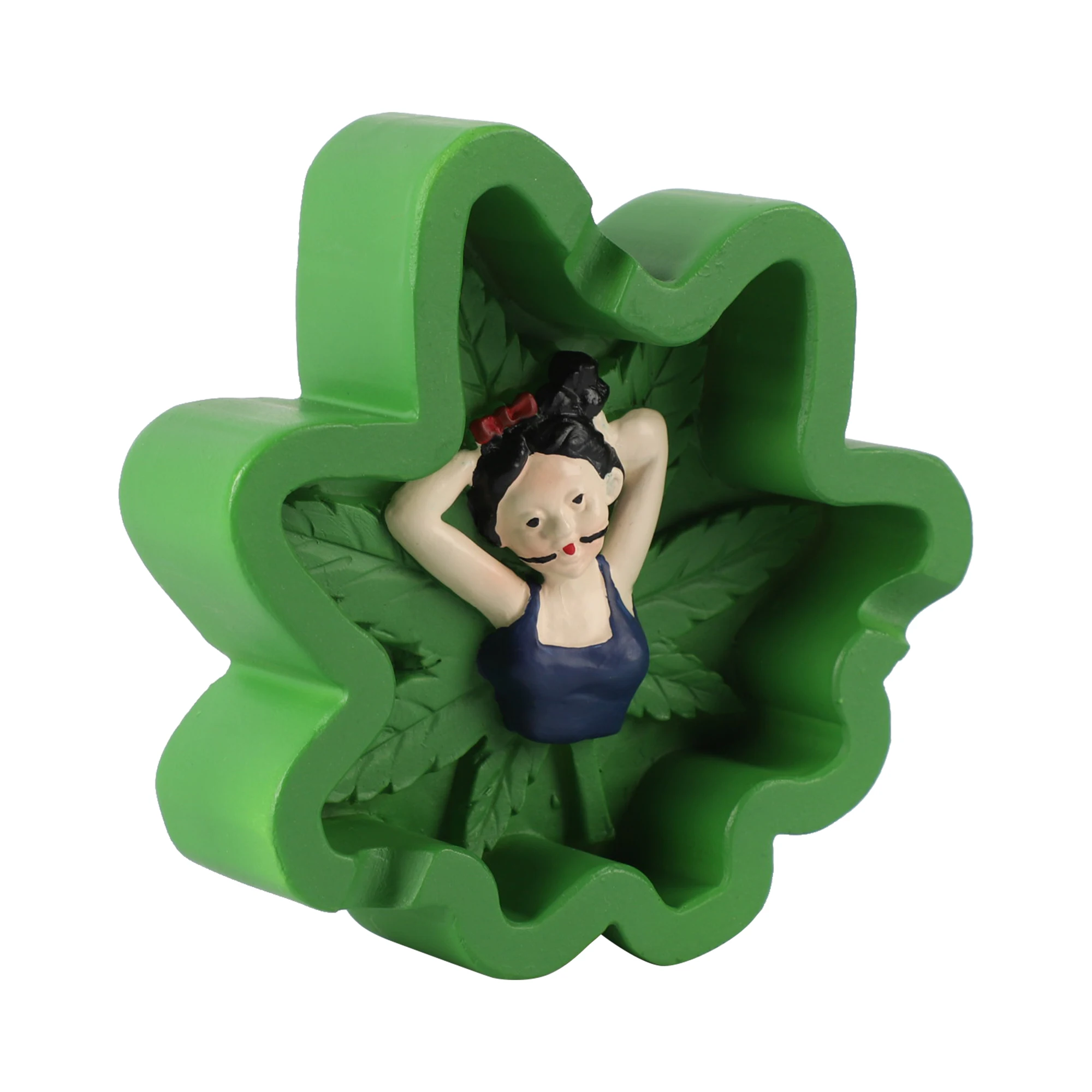 UKETA Customized New Design portable smoking accessories Leaf shape Ash tobacco table pull ring cigarette resin ashtrays