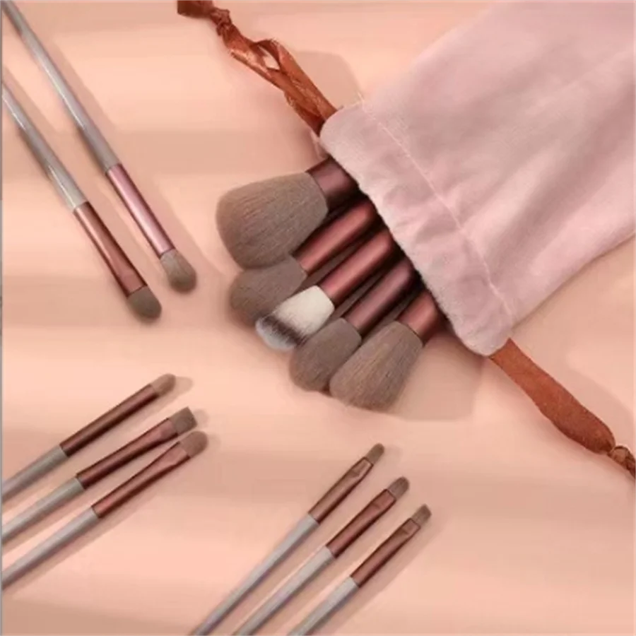 13pcs High Quality Pink Synthetic Hair Makeup Brushes Set Foundation Concealer Blush Used Eyebrow Pencil Blusher Custom Logo Bag
