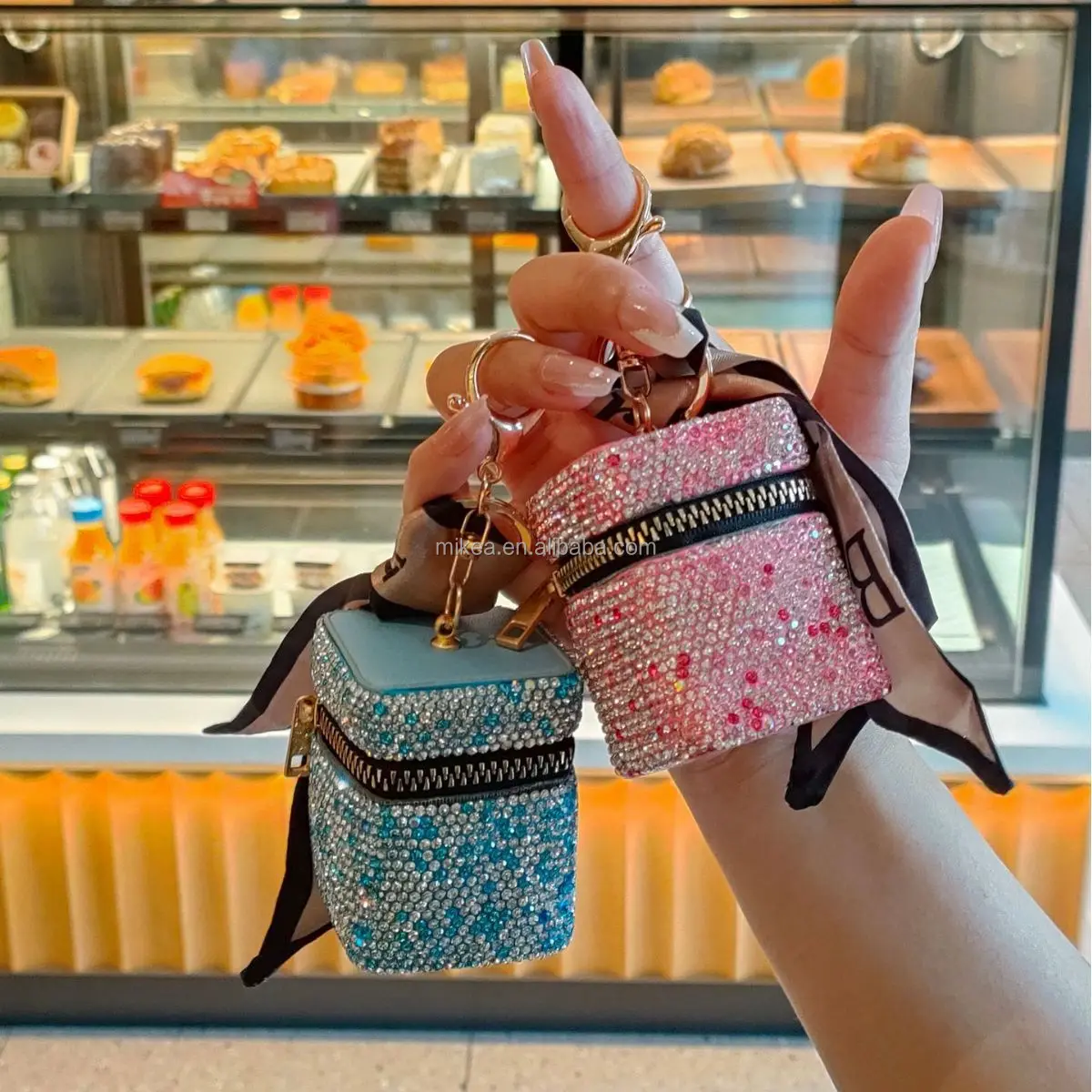 Bling Diamond Rhinestone Earphone Bag Airpod Bag Mini Lipstick Case Holder for Purse Bling Self Defense Airpod Holder