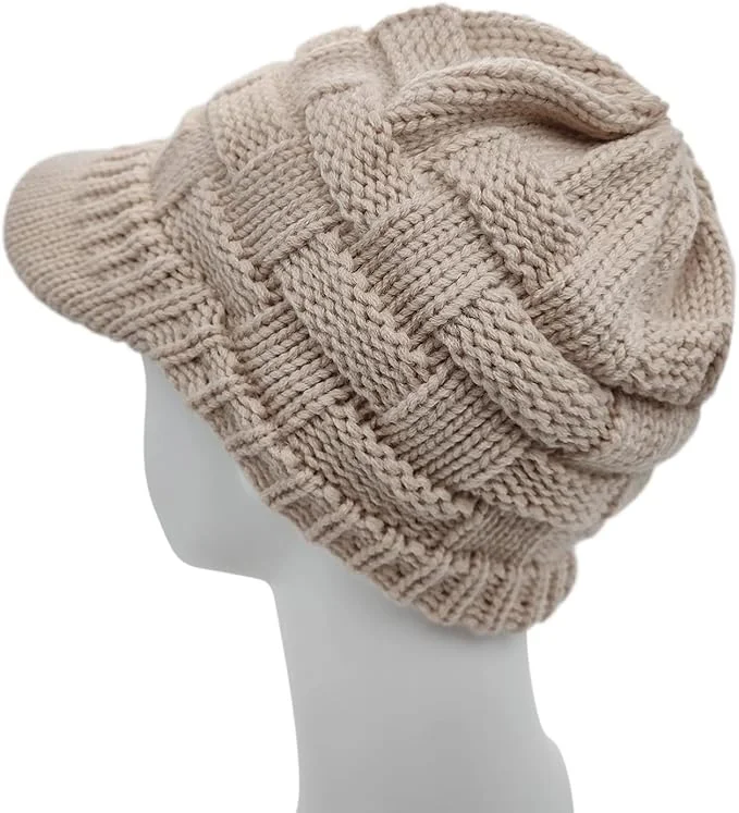 Женская зимняя шапка-конский хвост