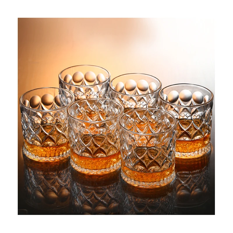 Customized logo Creative whisky glass cup Glassware Barware Classic Drinking Diamond Glasses Thick Base crystal whisky glasses