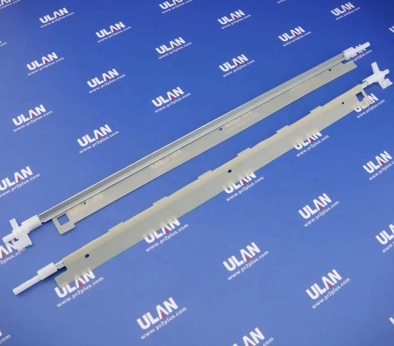 Flapper with metal  mylar.jpg