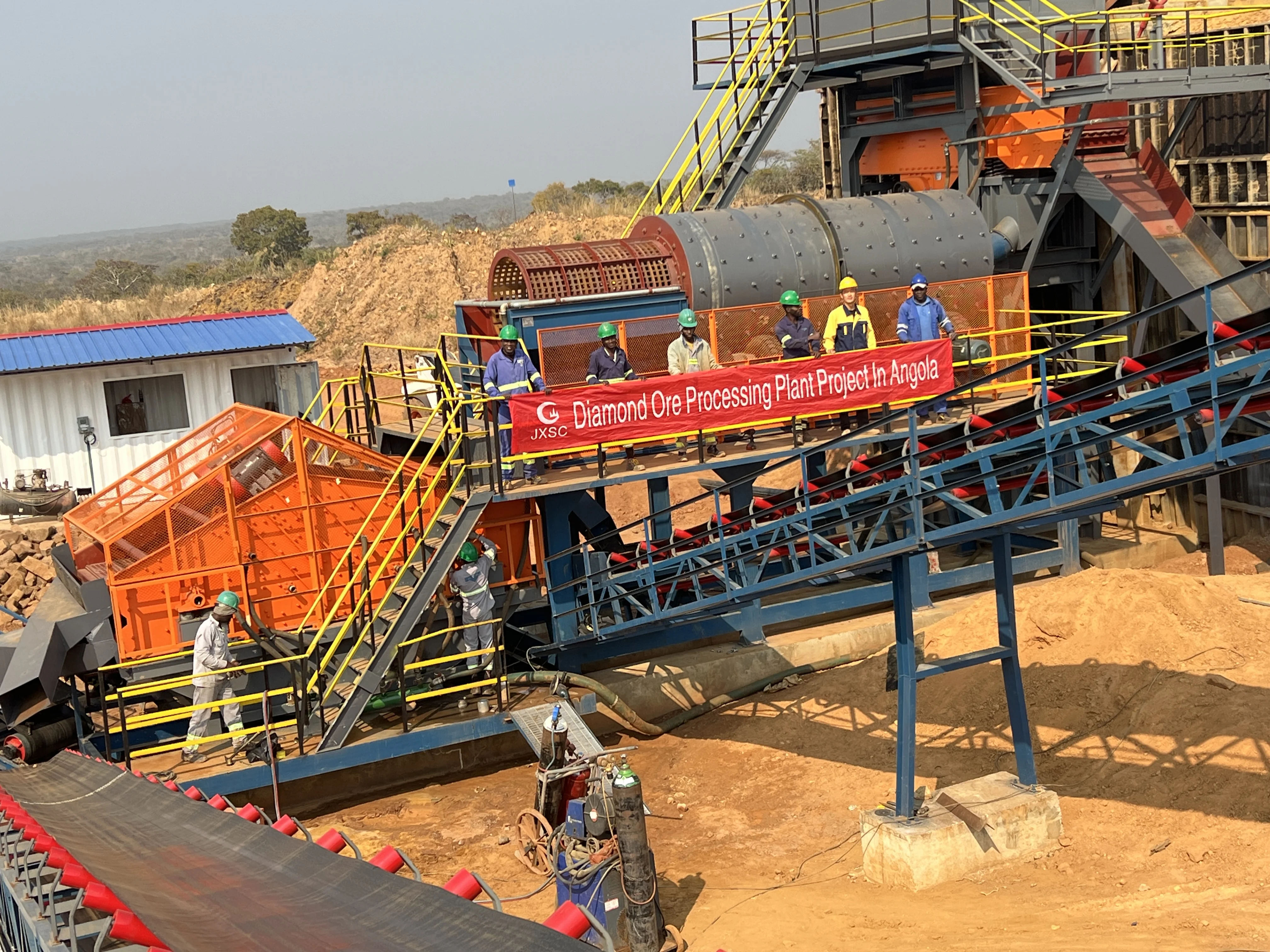 High Recovery 100tph Installed Angola Completely Set Alluvial Diamond Processing Plant Price