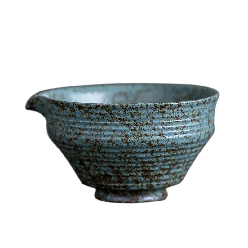 Retro Style Handmade Ceramic Matcha Bowl with Pouring Spout for Tea Ceremony