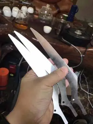 knife 2.jpg