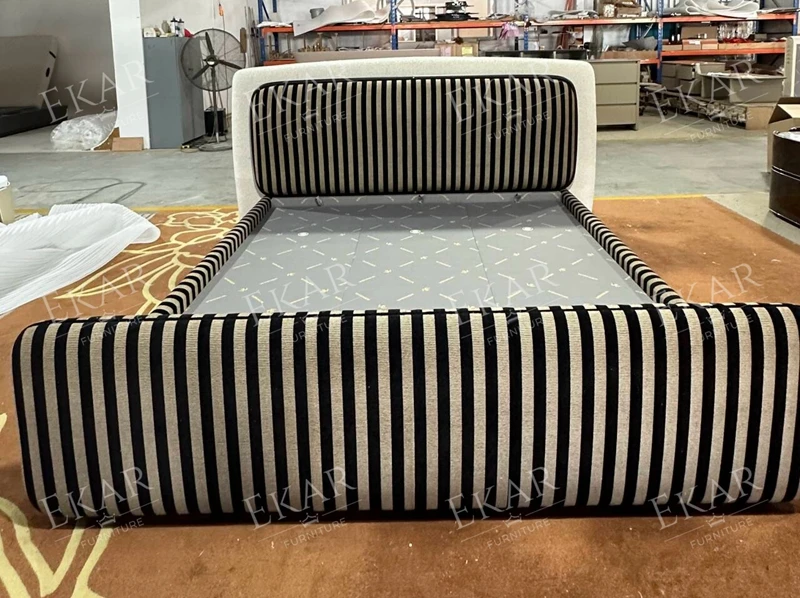 Luxury Soft Bed Frame - Elegant Wooden Bedroom Furniture for Comfortable Sleep