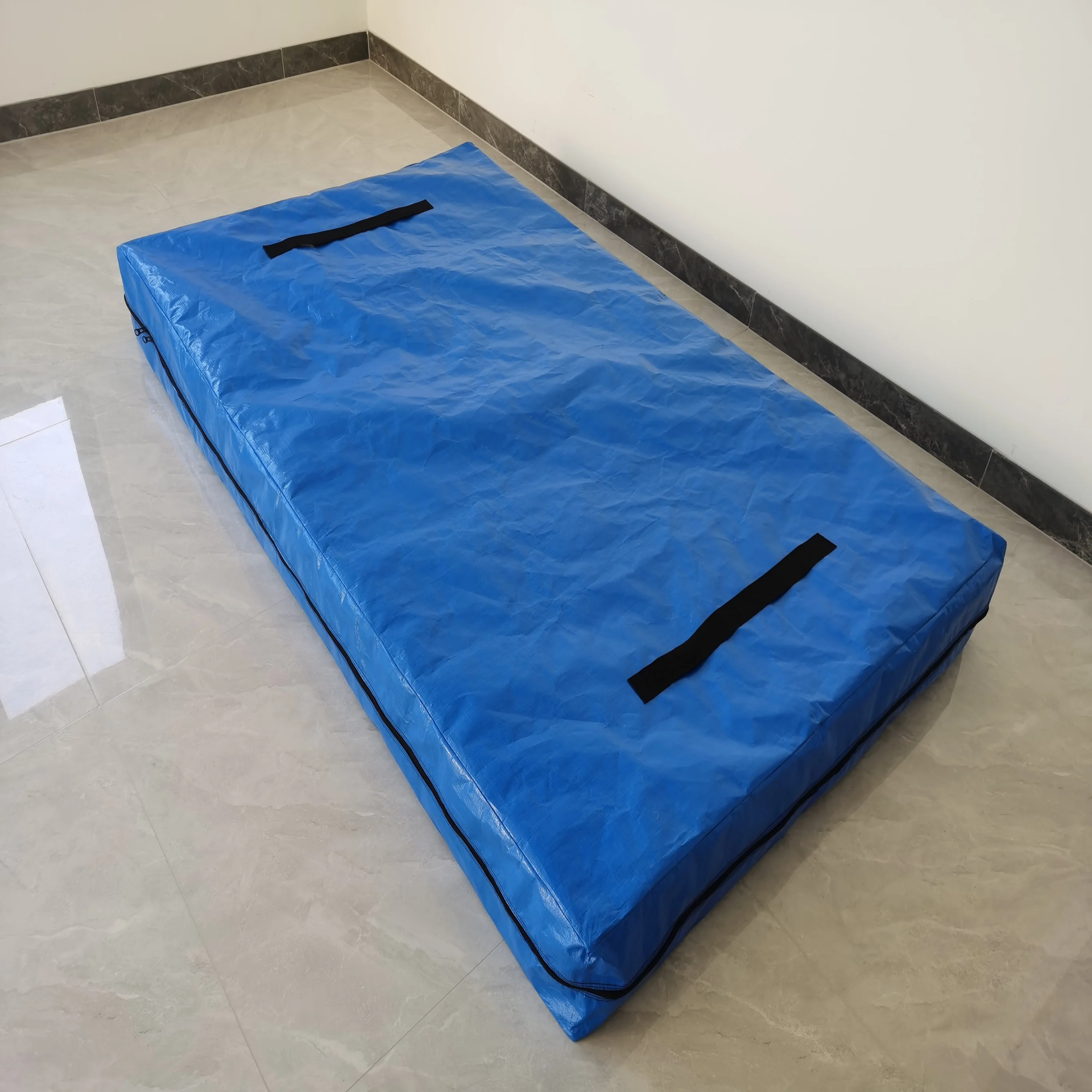 Wholesale Blue color PE Mattress Bag/Covers with 8 Handles with Strong Zipper Closure for Moving and Storage bag